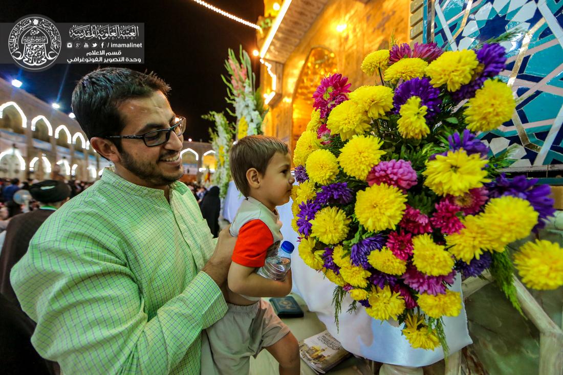 تقرير مصور : اكثر من 2000 ورده تزين المرقد الطاهر بمناسبة ذكرى عيد الغدير الاغر  | 