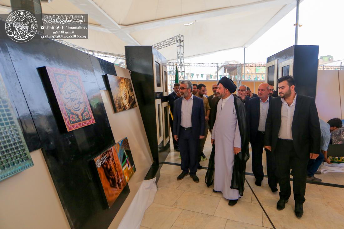 تقرير مصور : بمناسبة عيد الغدير الاغر تقيم وحدة التصوير الفوتو غرافي معرضاً للصور الفوتوغرافية المتنوعة في صحن الامام الحسين في العتبة العلوية المقدسة | 