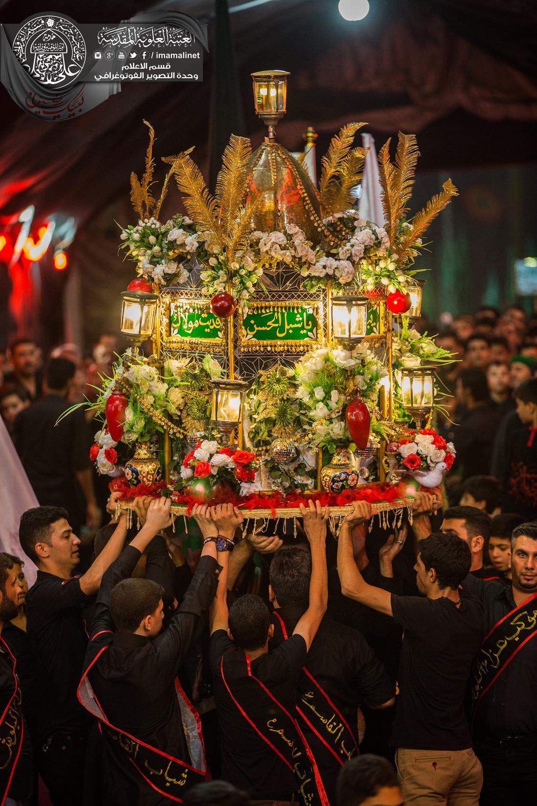 تقرير مصور : اجواء الحزن في ذكرى ليلة العاشر من محرم الحرام في كربلاء المقدسة  | 