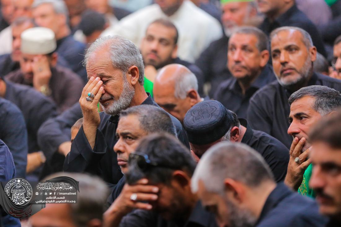 تقرير مصور : موكب العتبة الحسينية والعتبة العباسية يعزيان امير المؤمنين علي عليه السلام بأستشهاد الامام الحسين سلام الله عليه في العتبة العلوية المقدسة | 