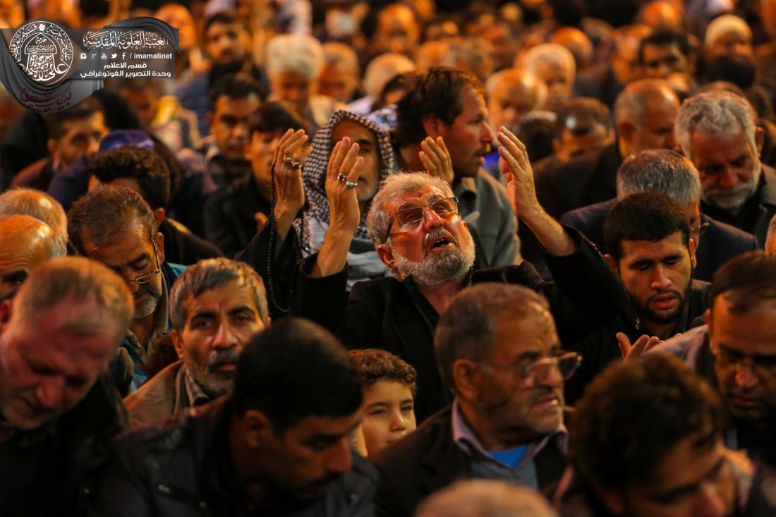 تقرير مصور : توافد الزائرين على مرقد الامام علي عليه السلام في ليلة استشهاد الامام الحسن سلام الله عليه في العتبة العلوية المقدسة | 