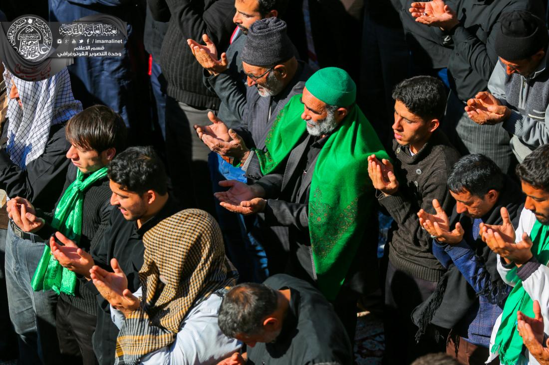 تقرير مصور : صلاة الجماعة في العتبة العلوية المقدسة | 