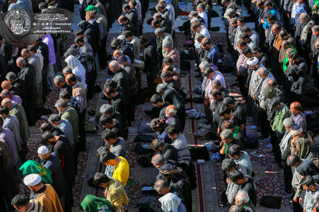 تقرير مصور : صلاة الجماعة في العتبة العلوية المقدسة | 