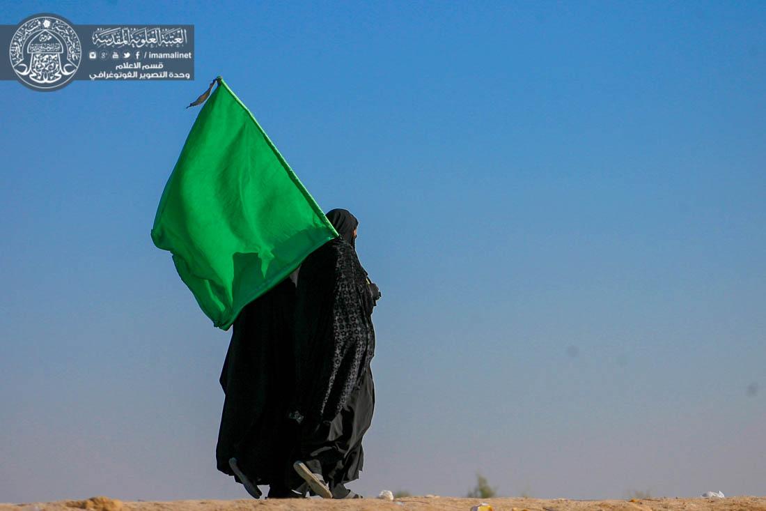 تقرير مصور : جموع الزائرين تزحف إلى مرقد أمير المؤمنين (عليه السلام) لإحياء ذكرى وفاة النبي الأعظم (صلى الله عليه وآله وسلم)  | 