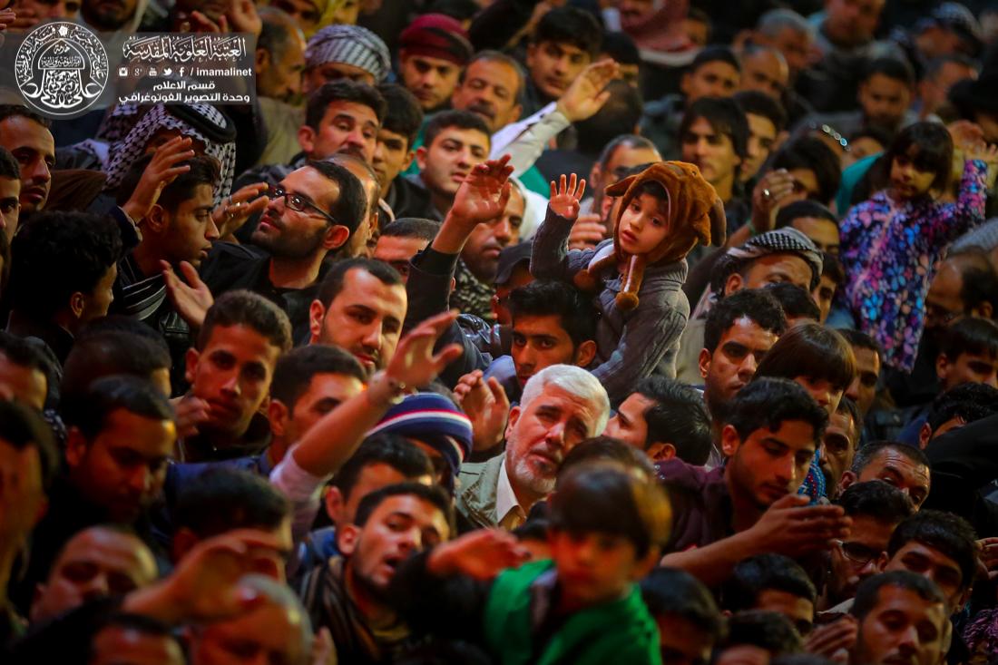 تقرير مصور : موكب النجف الأشرف يجدد العزاء بمناسبة إستشهاد فاطمة الزهراء ( عليها السلام ) لليلة الثالثة على التوالي في العتبة العلوية المقدسة | 