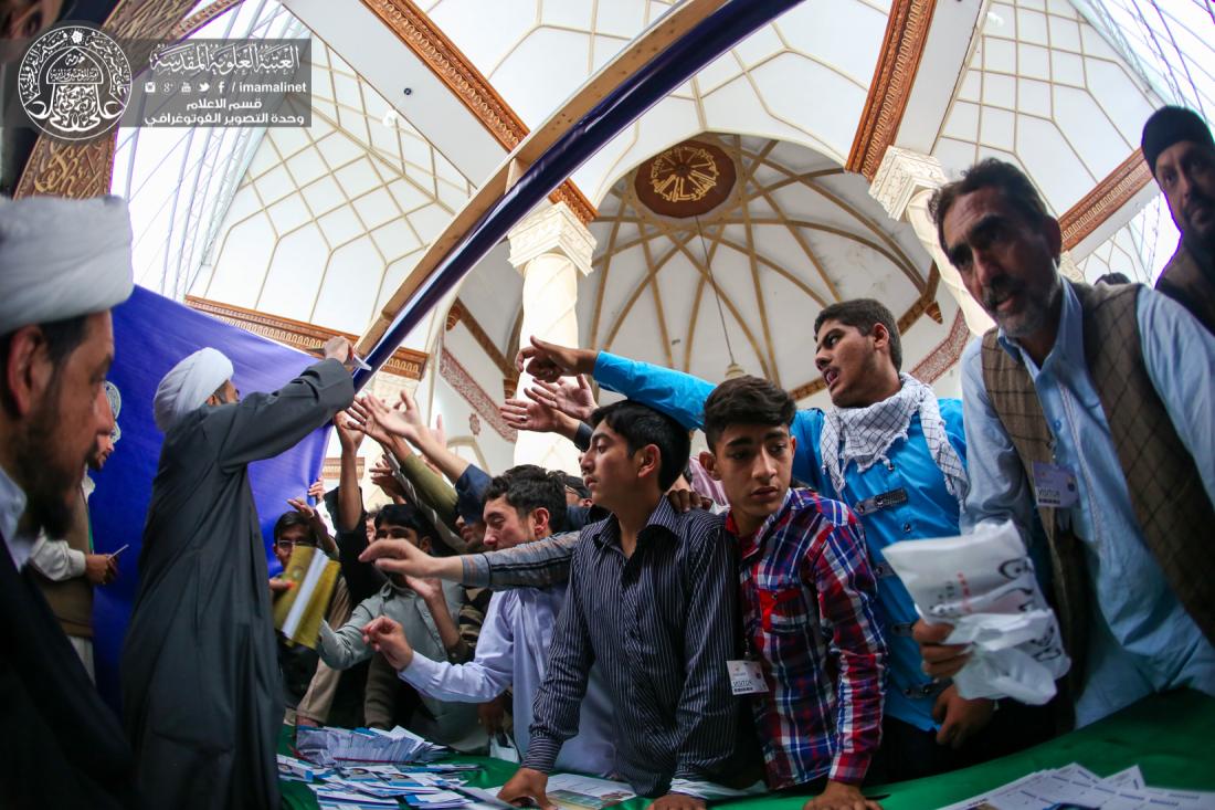 جناح العتبة العلوية المقدسة يكتظ بالزوار الباكستانيين في مهرجان الاسبوع الثقافي ( نسيم كربلاء ) في اسلام آباد | 