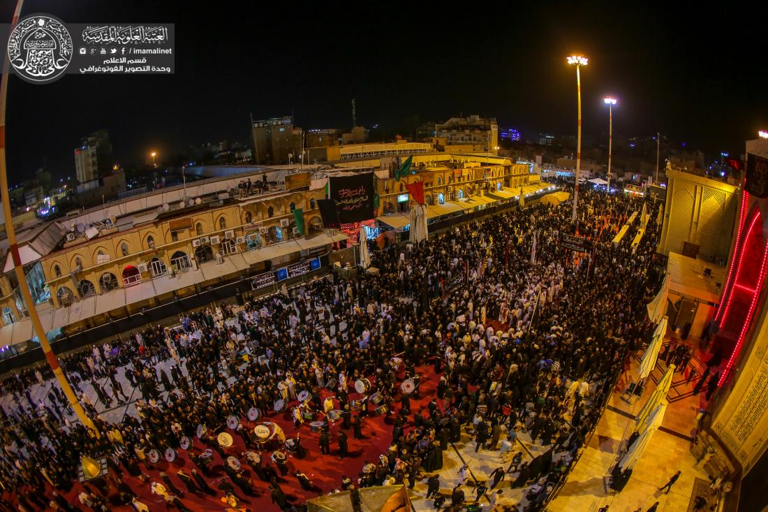 مواكب النجف الاشرف يحيون ليلة الاحزان الاليمة بجوار مرقد الامام علي (عليه السلام) | 