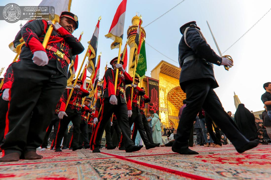 فرقة الامام علي القتالية يتشرفون بزيارة اميرالمؤمنين (عليه السلام) بعد اداء واجبهم في حماية جموع الزائرين | 