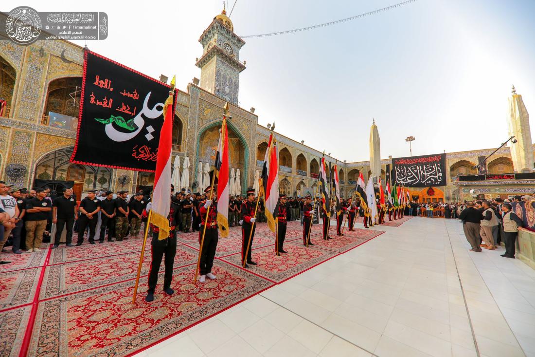 فرقة الامام علي القتالية يتشرفون بزيارة اميرالمؤمنين (عليه السلام) بعد اداء واجبهم في حماية جموع الزائرين | 