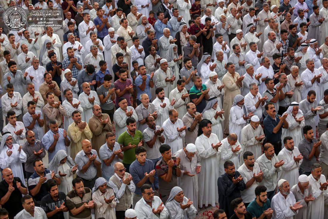 إقامة صلاة عيد الاضحى المبارك بجوار المولى امير المؤمنين (عليه السلام) . | 