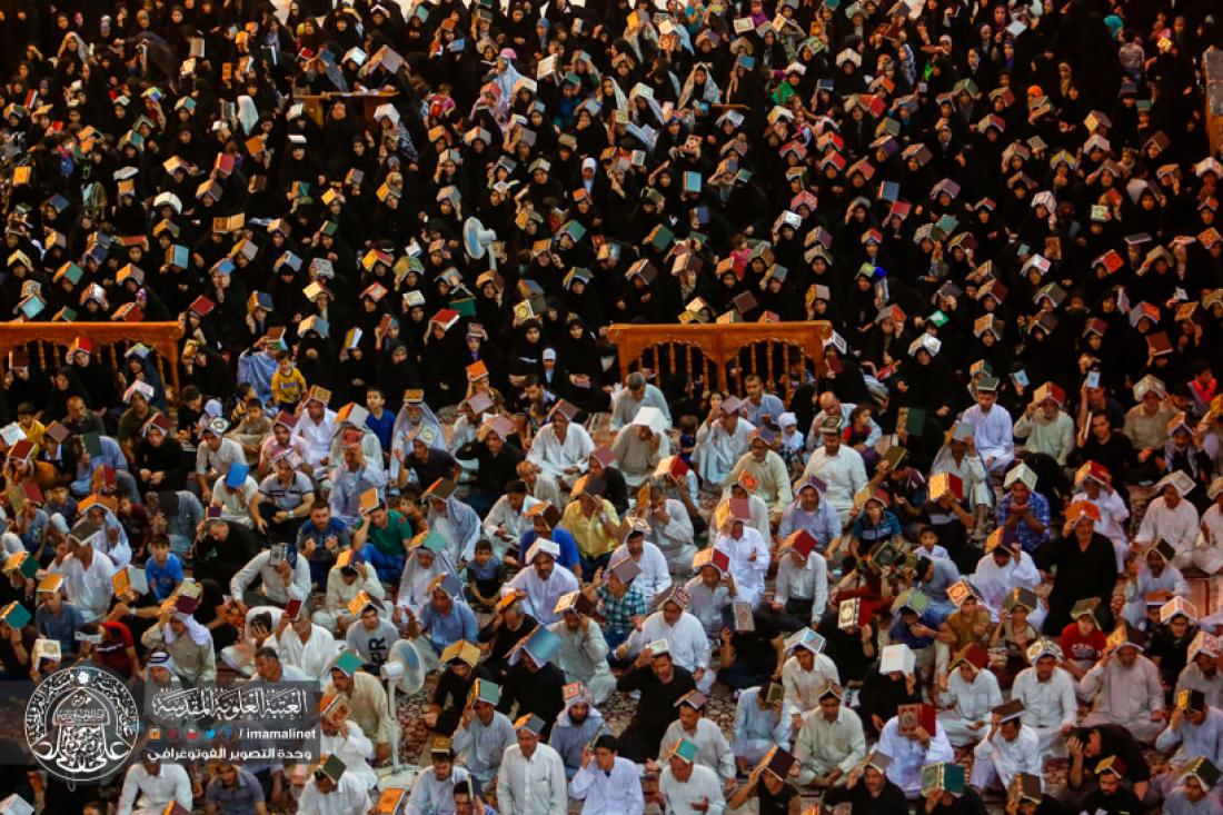 تقرير مصور : رفع المصاحف في اول ليلة من ليالي القدر المباركة في العتبة العلوية المقدسة  | 