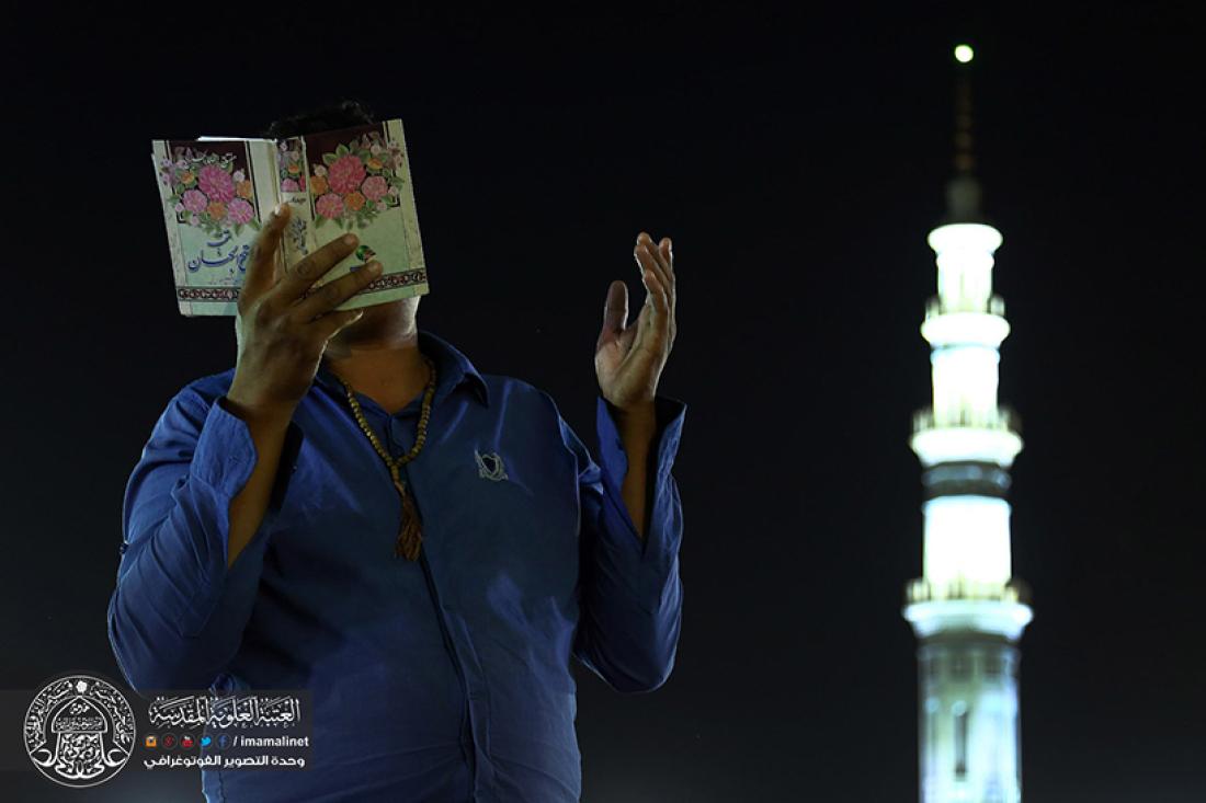 تقرير مصور : رفع المصاحف اول ليلة من ليالي القدر المباركه في قم المقدسة مسجد جمكران في ايران | 
