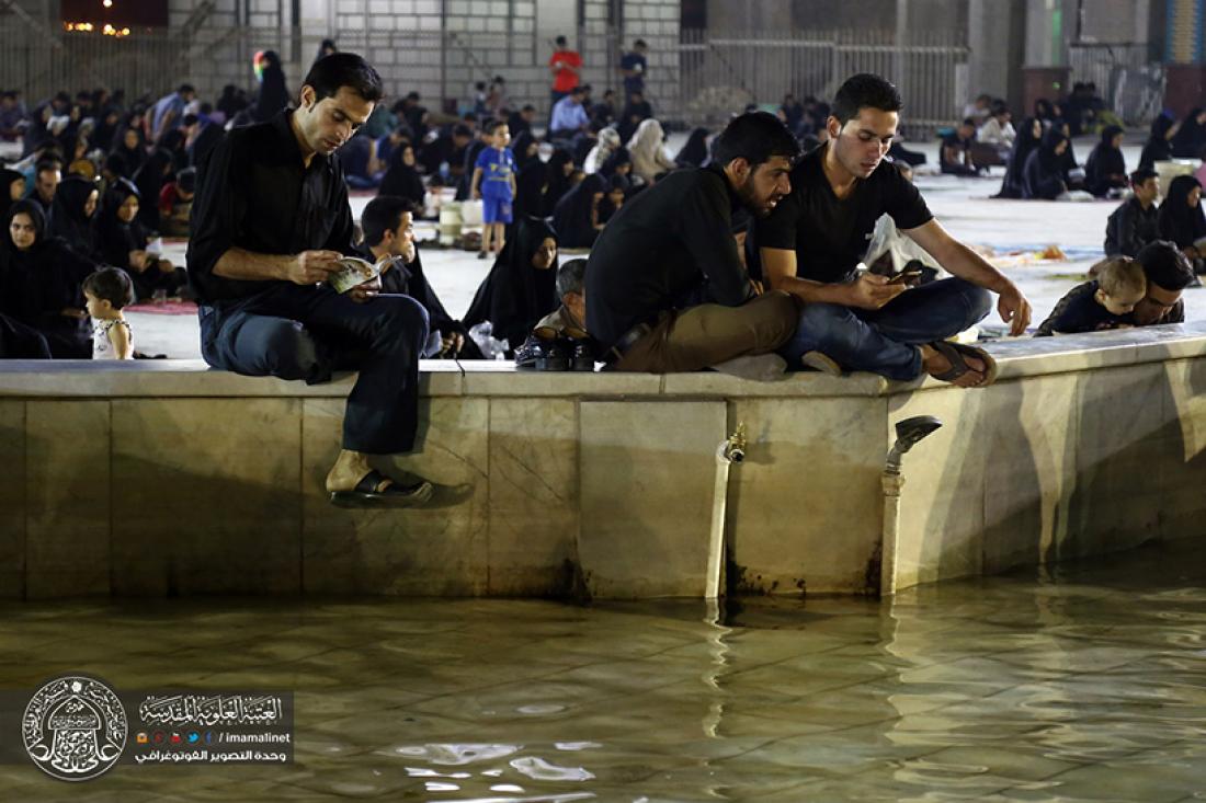 تقرير مصور : رفع المصاحف اول ليلة من ليالي القدر المباركه في قم المقدسة مسجد جمكران في ايران | 