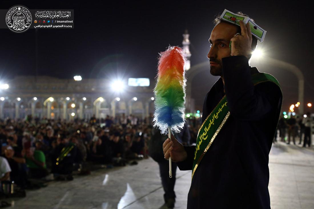تقرير مصور : رفع المصاحف اول ليلة من ليالي القدر المباركه في قم المقدسة مسجد جمكران في ايران | 