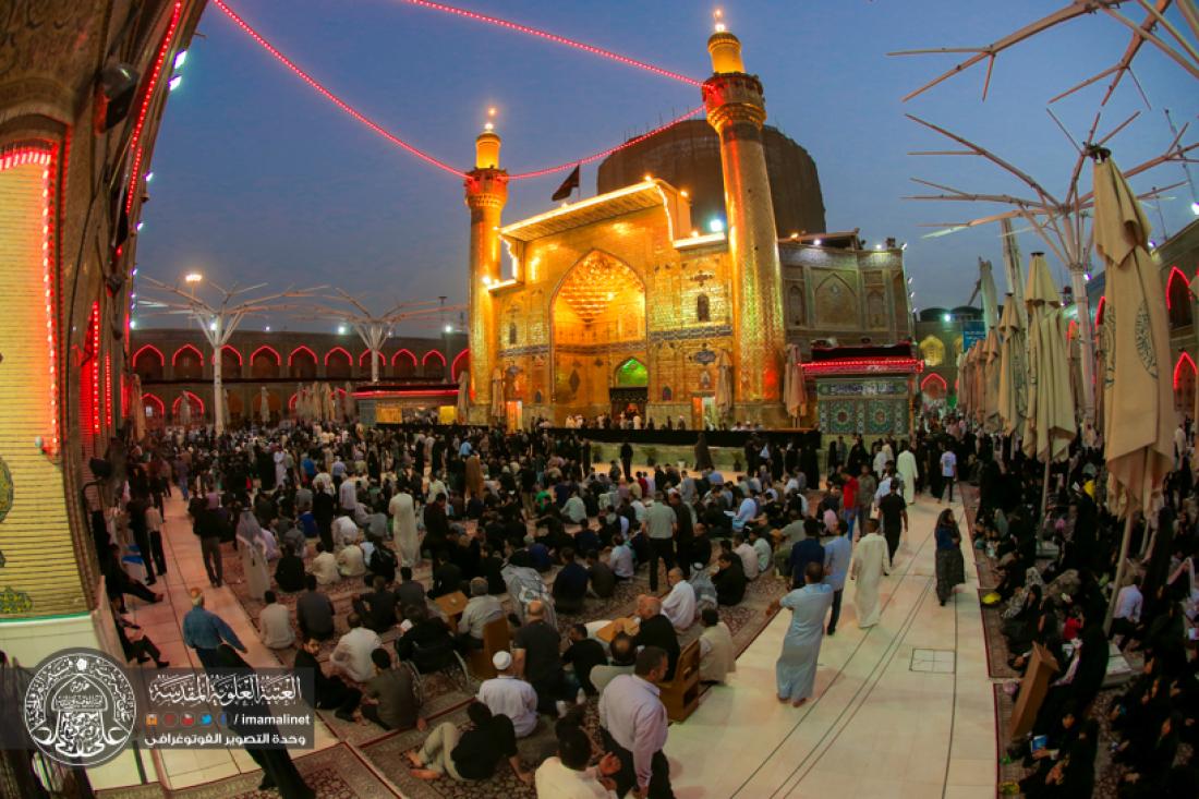 تقرير مصور : المواكب الحسينية تقيم المجالس  بذكرى شهادة الامام علي سلام الله علية في المرقد المطهر  | 