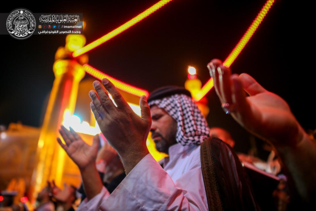 تقرير مصور : ويستمر العزاء في المرقد المقدس الشريف بذكرى شهادة المولى امير المؤمنين سلام الله عليه  | 