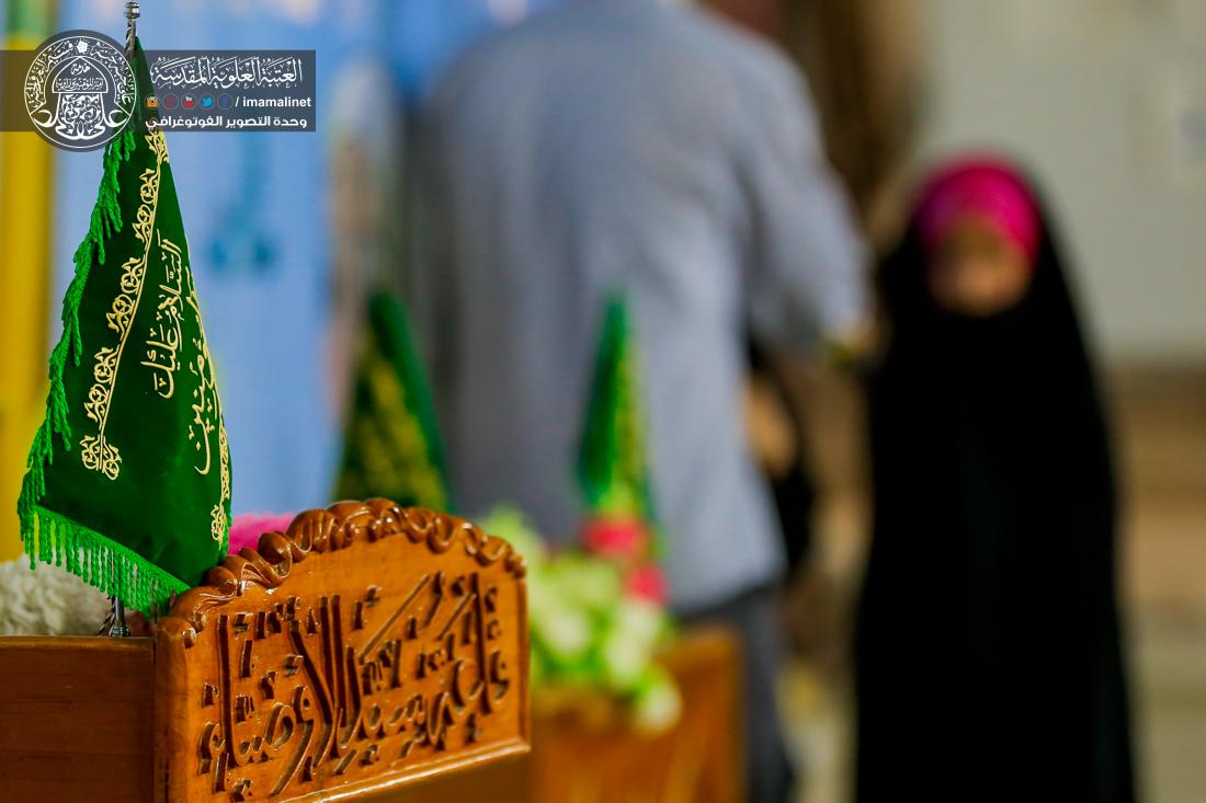 تقرير مصور : برنامج الزائر الصغير يوزع هدايا الى ابناء شهداء الحشد الشعبي | 