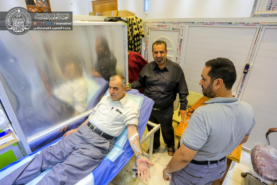 تقرير مصور : حملة التبرع بالدم لجرحى الحشد الشعبي في مستوصف العتبة العلوية المقدسة  | 