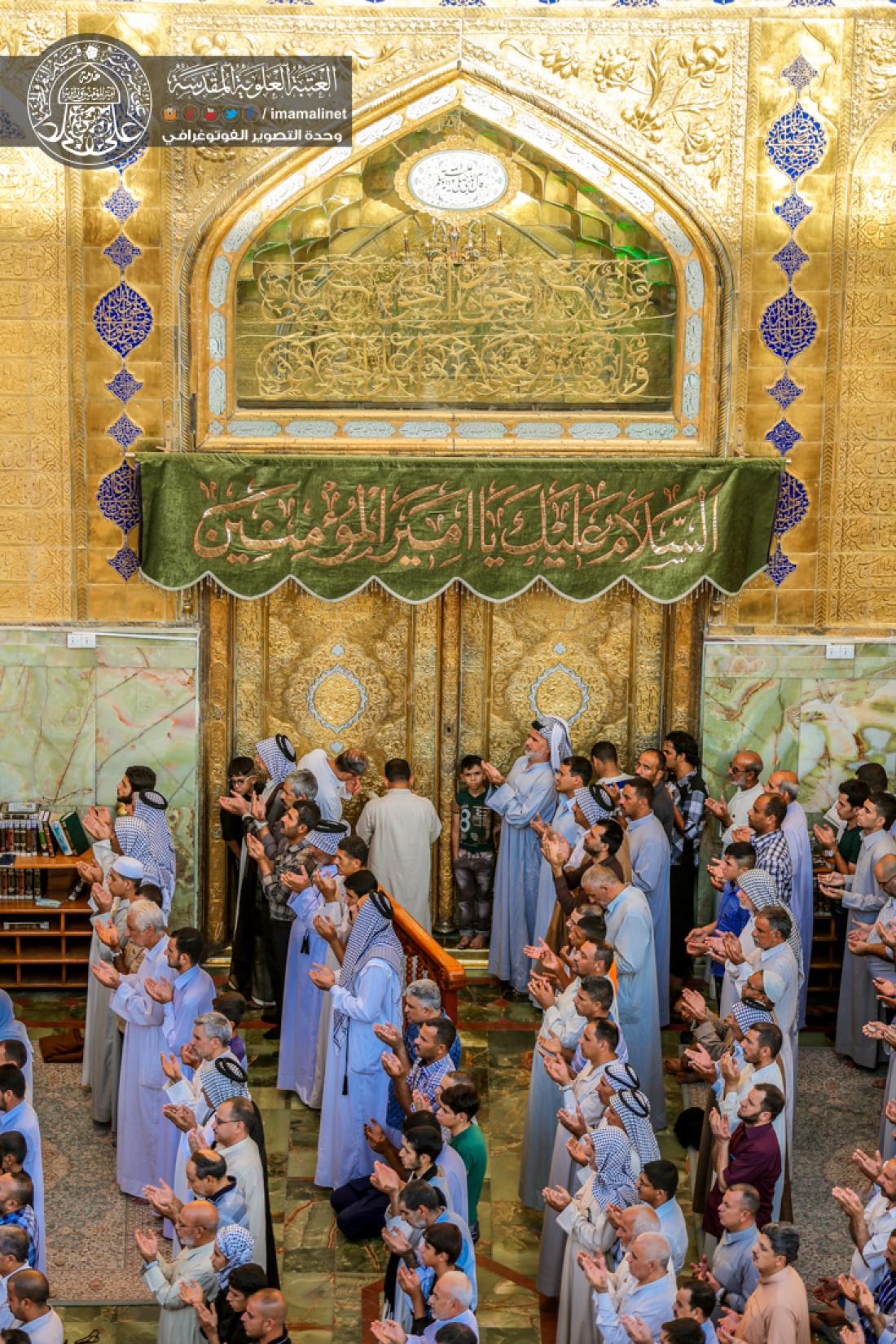 تقرير مصور : الامين العام للعتبة العلوية السيد نزار حبل المتين يقيم صلاة عيد الفطر المبارك  في العتبة العلوية المقدسة  | 