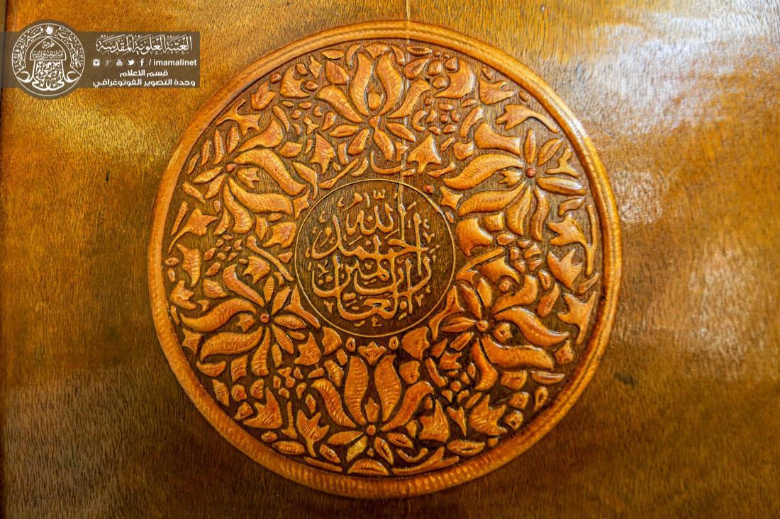 تقرير مصور : اعمال وحدة الرسم على الزجاج التابعة الى قسم الصيانة في العتبة العلوية المقدسة  | 
