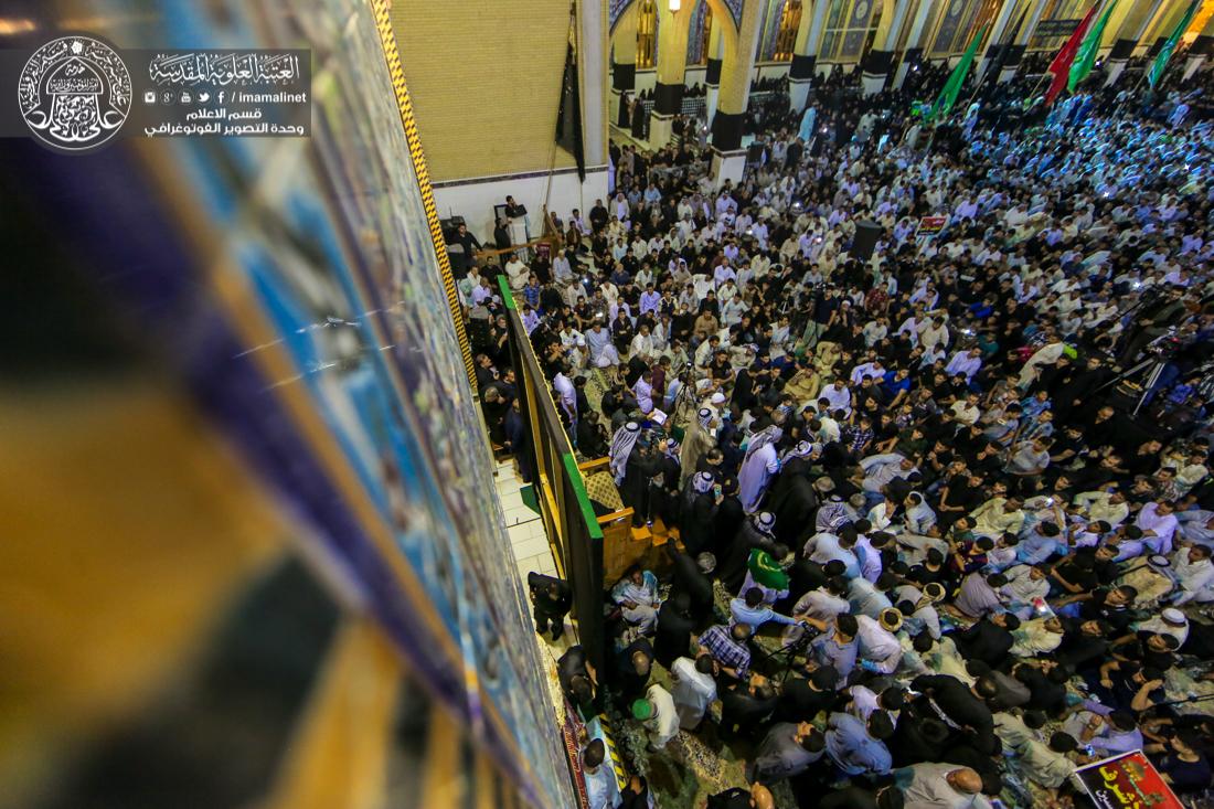 تقرير مصور : الاجواء في مسجد الكوفة المعظم في ذكرى شهادة سفير الامام الحسين سلام الله عليه مسلم ابن عقيل عليه السلام  | 