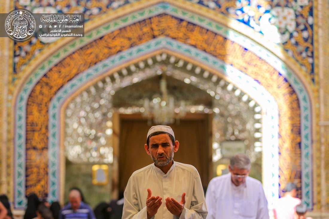 تقرير مصور : صلاة الظهر والعصر في اول ايام عيد الاضحى المبارك في العتبة العلوية المقدسة  | 