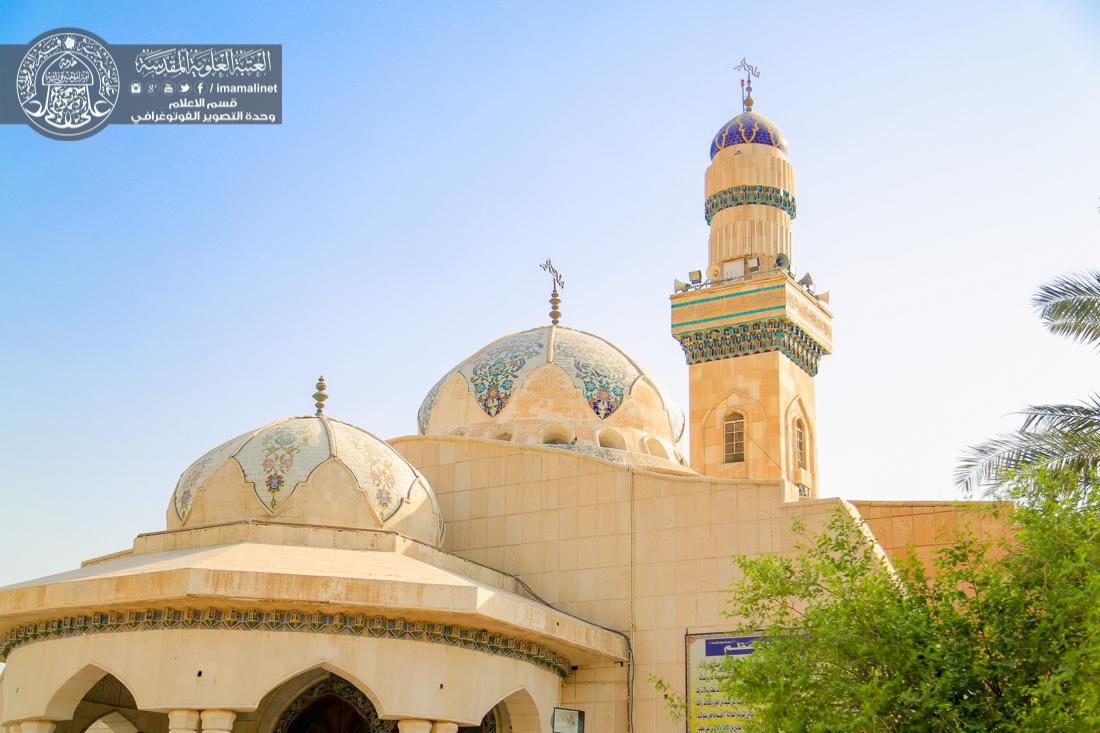 تقرير مصور : العتبة العلوية المقدسة تقيم مراسيم رفع راية الامام علي  سلام الله عليه في جامع خطوة الامام علي سلام الله عليه بمناسبة عيد الغدير الاغر  في البصره  | 