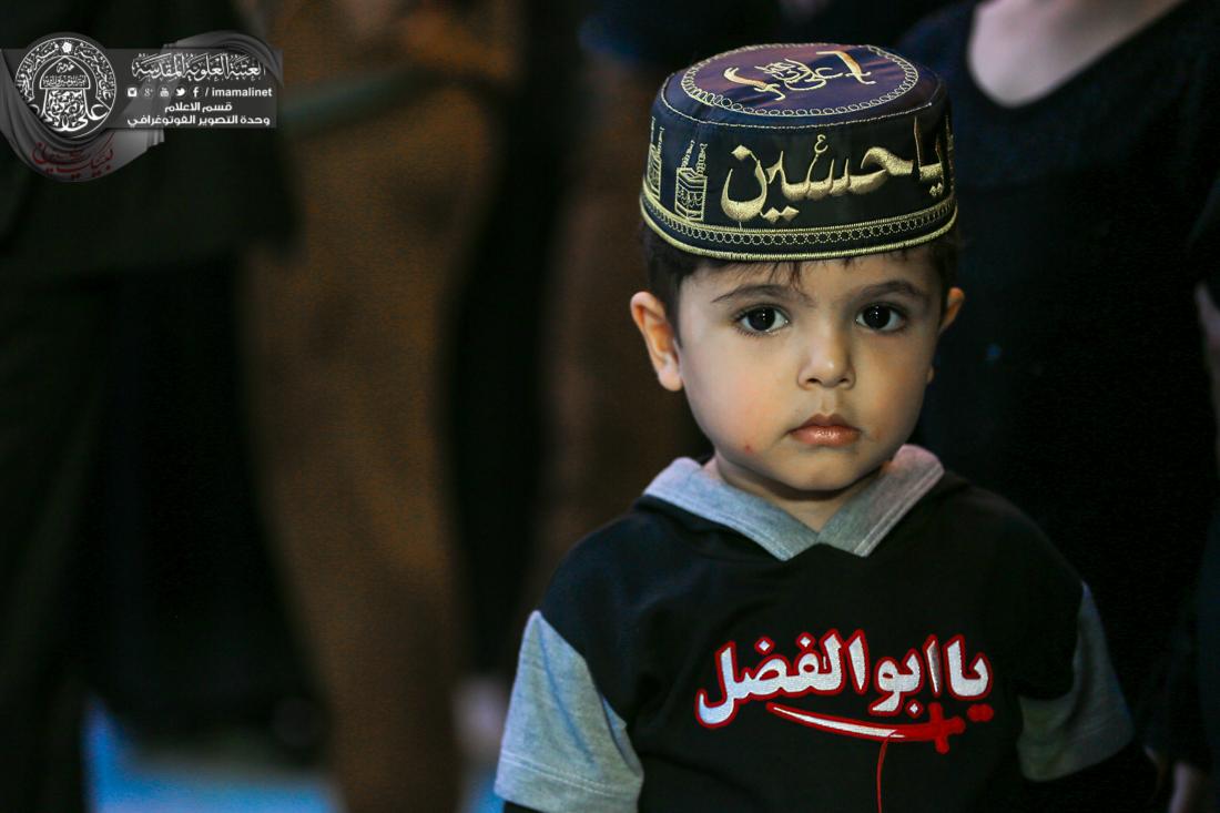 تقرير مصور : اطفال حسينيون على نهج اهاليهم يحيون بطريقتهم العزاء على سيد الشهداء | 
