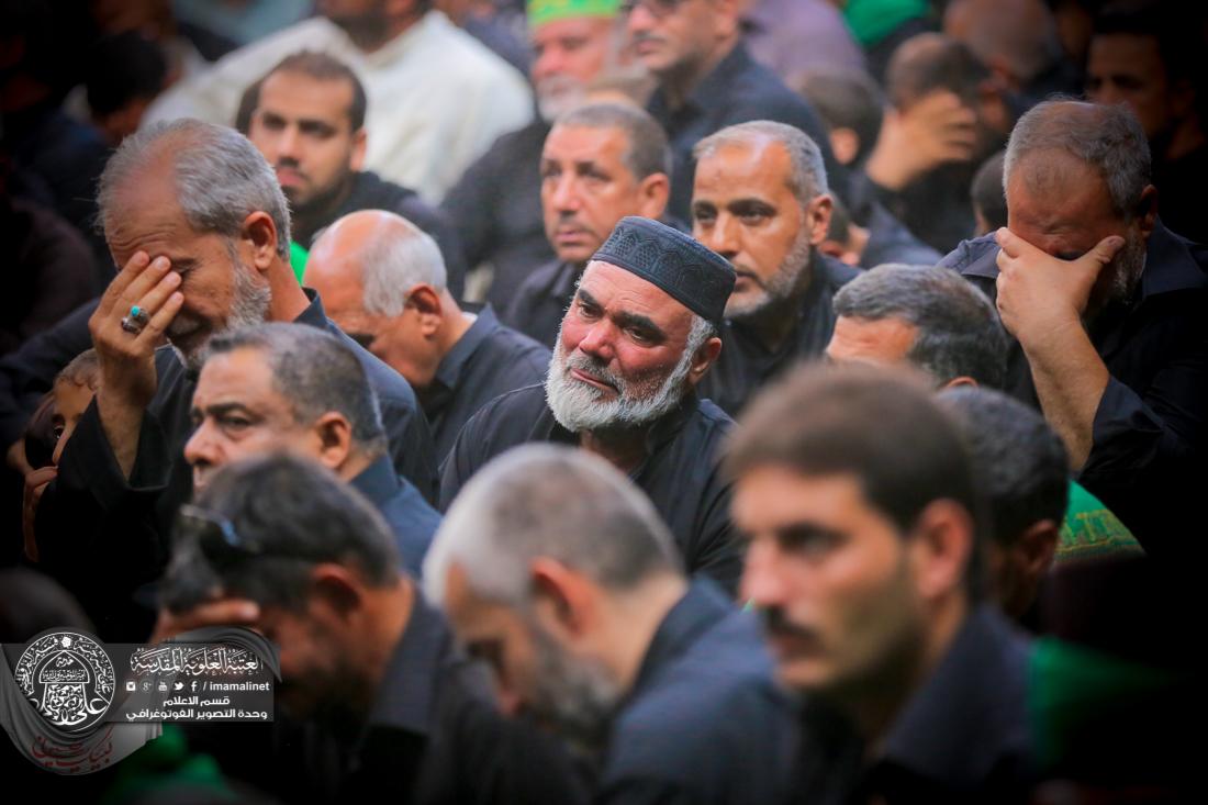 تقرير مصور : موكب العتبة الحسينية والعتبة العباسية يعزيان امير المؤمنين علي عليه السلام بأستشهاد الامام الحسين سلام الله عليه في العتبة العلوية المقدسة | 