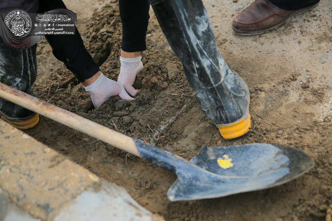 تقرير مصور : قسم الخدمات الخارجية في العتبة العلوية المقدسة يقيم حملة تنظيف في شوارع المدينة القديمة في النجف الاشرف | 