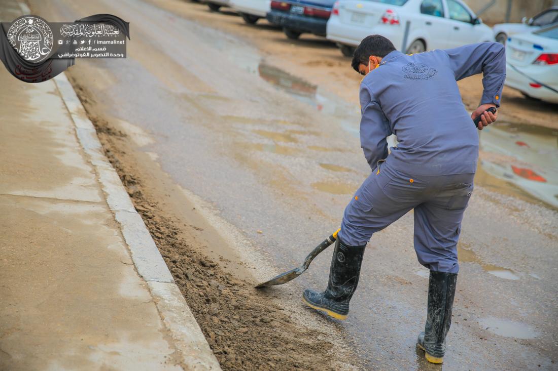 تقرير مصور : قسم الخدمات الخارجية في العتبة العلوية المقدسة يقيم حملة تنظيف في شوارع المدينة القديمة في النجف الاشرف | 