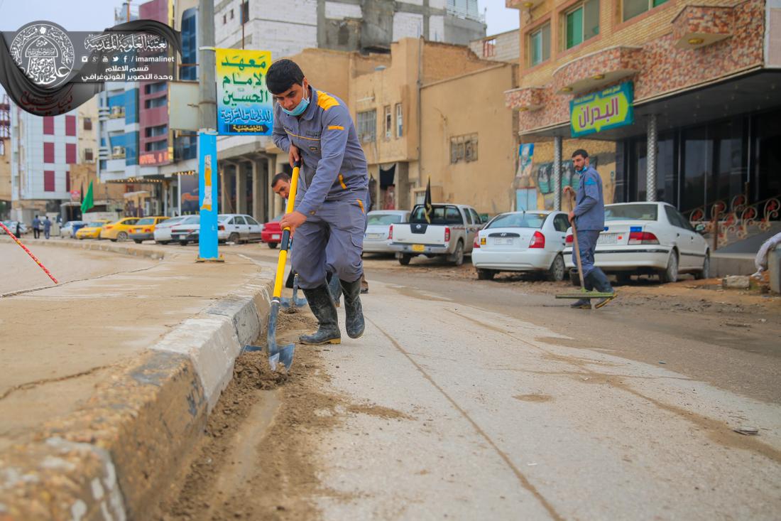 تقرير مصور : قسم الخدمات الخارجية في العتبة العلوية المقدسة يقيم حملة تنظيف في شوارع المدينة القديمة في النجف الاشرف | 