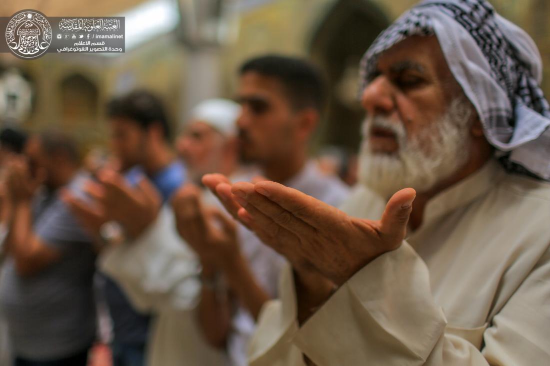 صلاة الظهر في العتبة العلوية المقدسة في يوم المبعث النبوي الشريف | 