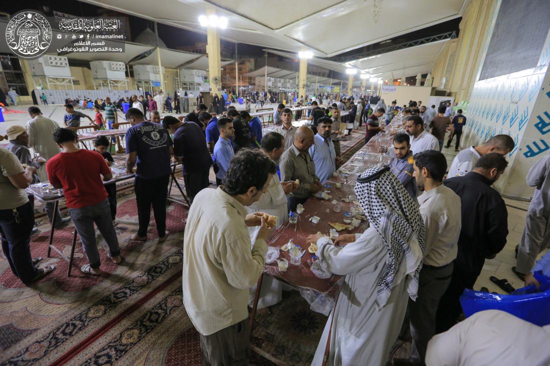 جهود مباركة لخدام امير المؤمنين (عليه السلام) في إقامة موائد سحور الشهر الفضيل | 