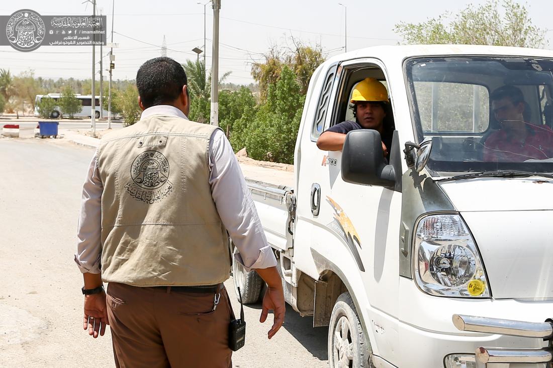 تقرير مصور : منتسبوا حفظ النظام همم عالية وجهود جبارة في خدمة زائري العتبة العلوية المقدسة . | 