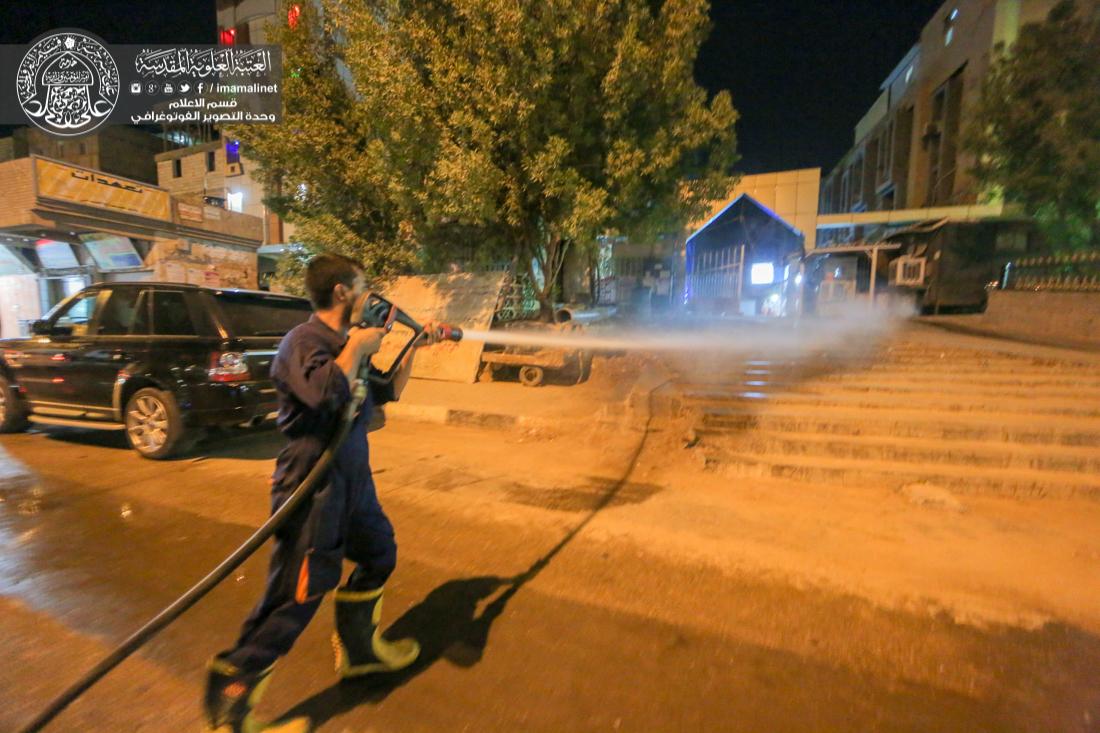 تقرير مصور : الامانة العامة للعتبة العلوية المقدسة تقوم بحملة تنظيف شارع السور في المدينة القديمة  | 